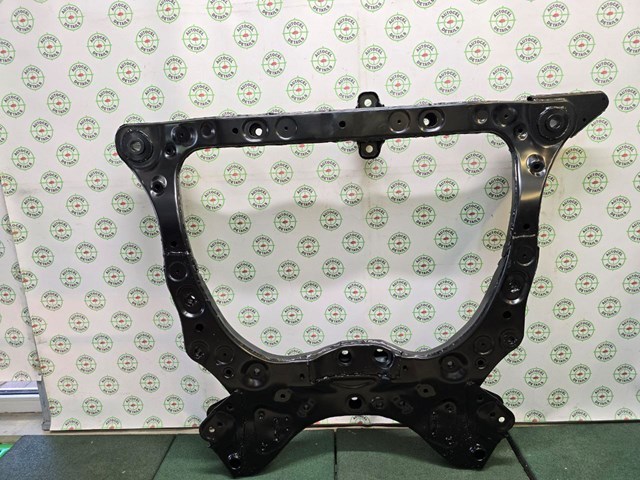 Поперечина передней подвески 511000E120 TOYOTA