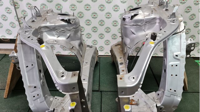 5702542010 Toyota