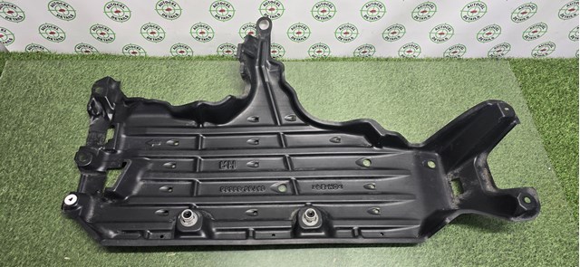 TOYOTA 5839833010 в наличии Ирпень