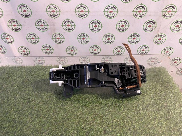 692020R040 TOYOTA Держатель наружной ручки двери передней левой купить в Харьков