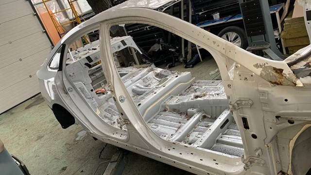 HYUNDAI 71120C1A00 Проем передней правой двери в наличии Николаев