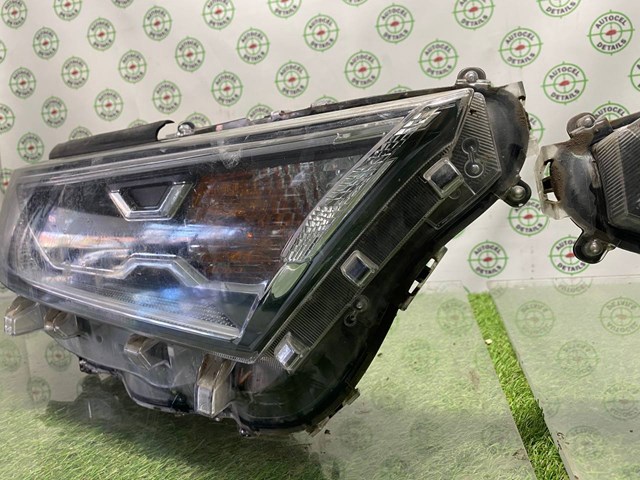 8114542A32 TOYOTA Правая фара купить в Николаев