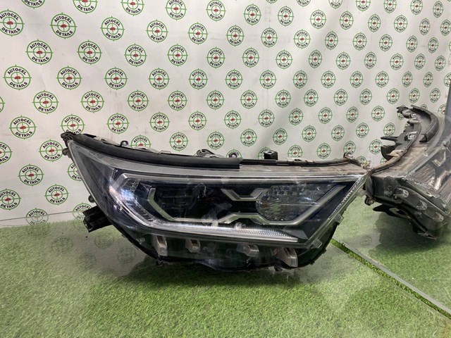Основная фара - вставка 8114542A32 TOYOTA