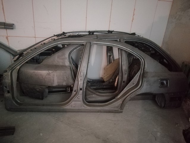 Боковая часть задняя левая 715032DA10 HYUNDAI