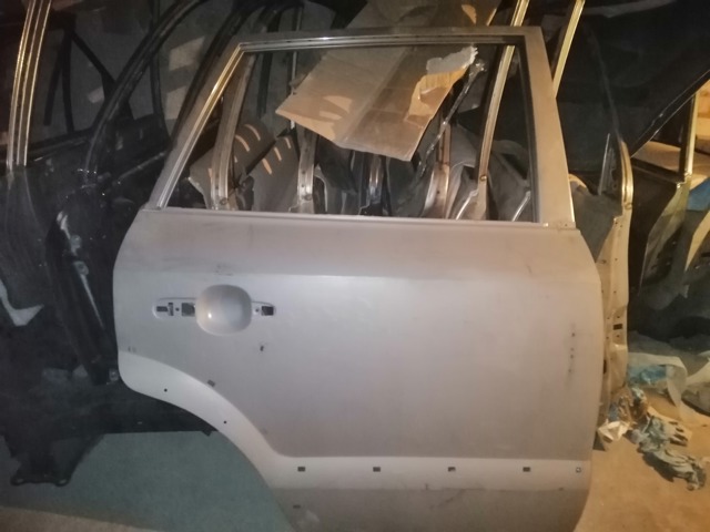 Задняя правая дверь 770042E050 HYUNDAI