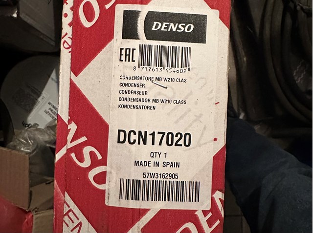 DCN17020 DENSO Радиатор кондиционера купить в Украина