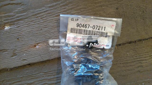 9046707211 TOYOTA Клипса молдинга лобового стекла купить в Одесса