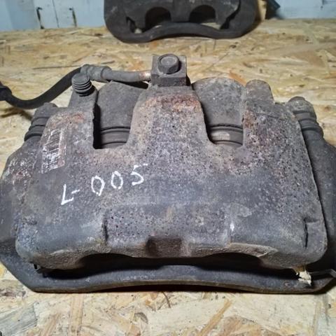 Суппорт тормозной передний левый 68157611AA CHRYSLER