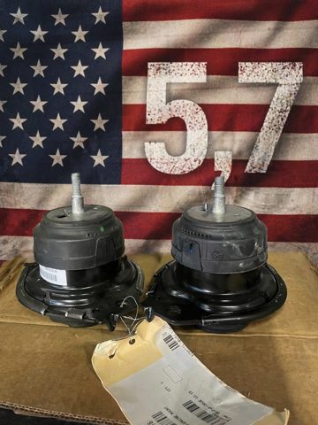 Опора двигателя 68252522AA CHRYSLER