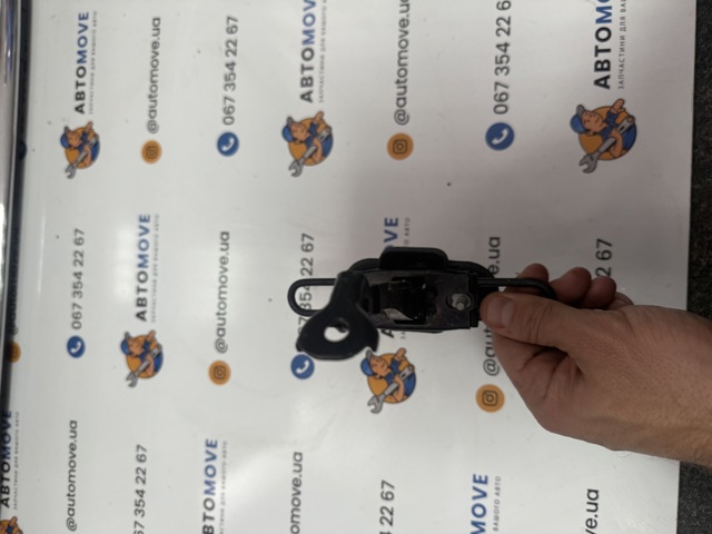 Ограничитель открывания двери, передний левый 76980S1000 HYUNDAI