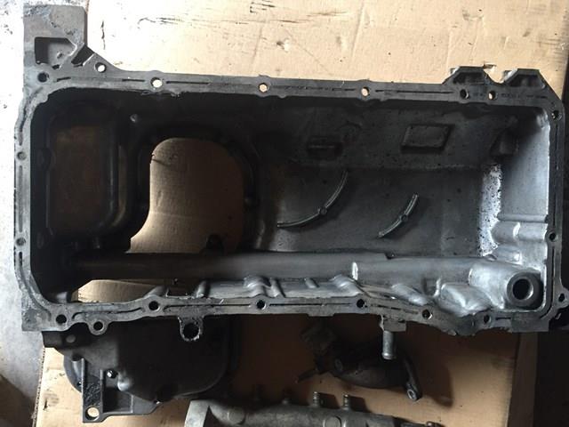 Поддон картера двигателя 11110EB30A NISSAN