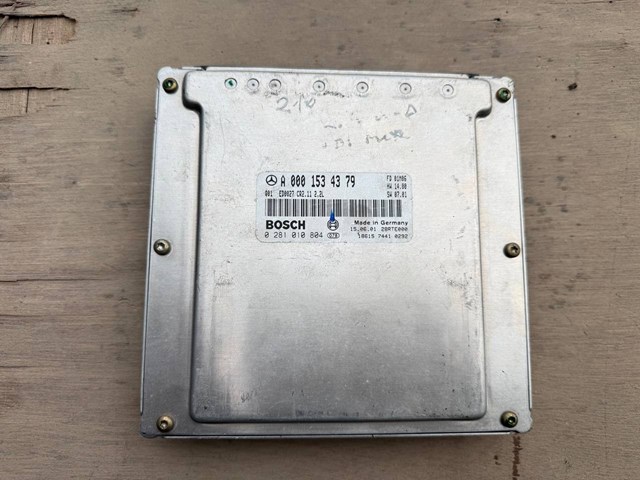 ЭБУ двигателем A0001534379 MERCEDES
