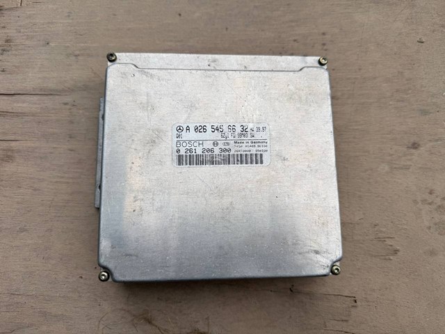 ЭБУ двигателем A0265456632 MERCEDES