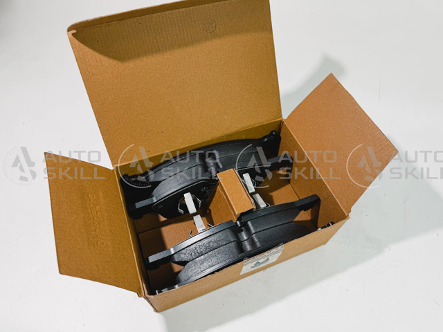 Колодки тормозные передние дисковые 0004201305 MERCEDES
