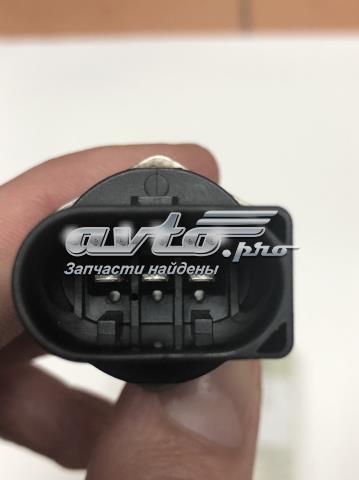 0061536528 MERCEDES Датчик давления топлива купить в Харьков