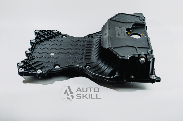 Поддон масляный картера двигателя, нижняя часть Мерседес-бенц Жлк