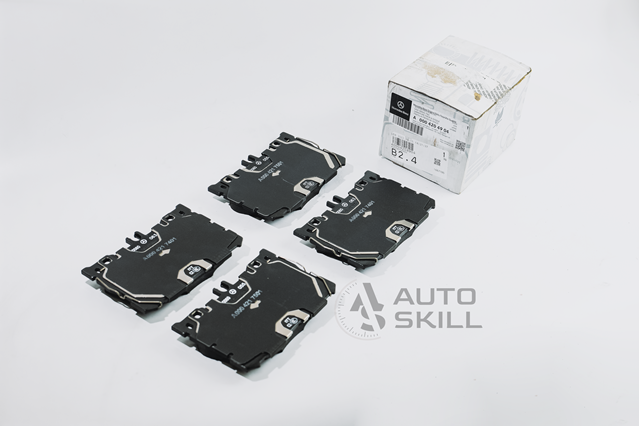 Колодки тормозные дисковые комплект A0004204904 MERCEDES