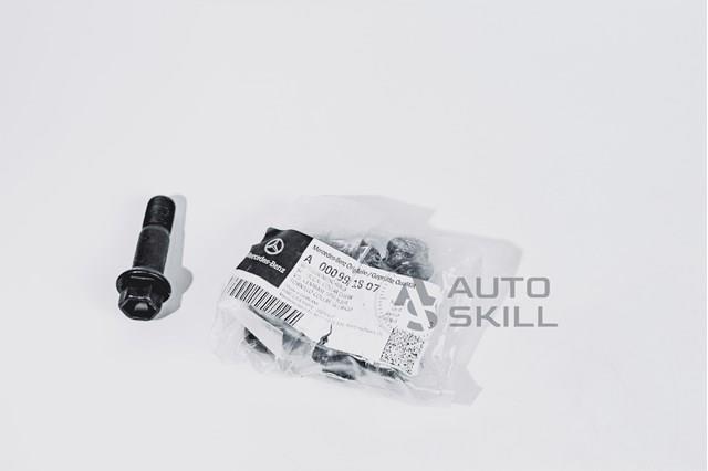 Болт колеса A0009901807 MERCEDES