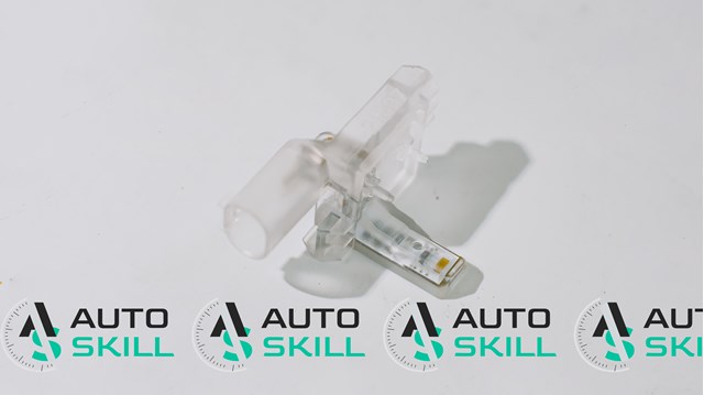 A099820028364 MERCEDES Фонарь подсветки ручки двери передней купить в Ровно