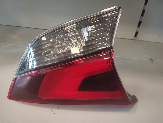 NISSAN 265506FL5A Фонарь задний правый внутренний в наличии Киев