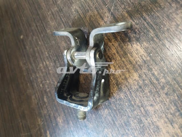 VAG 1Z5827302C Петля стекла багажника (двери 3/5-й задней) в наличии Чернигов