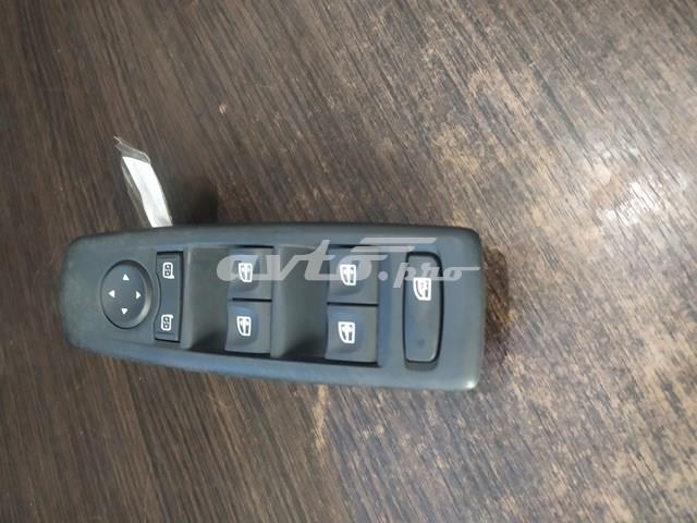 809610007R RENAULT Кнопочный блок управления стеклоподъемником передний левый купить в Днепр