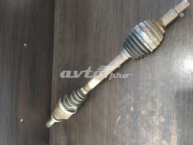 RENAULT 8200499585 Полуось (привод) передняя левая в наличии Украина