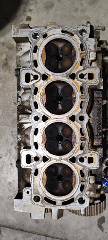 Головка блока 1546324 FORD