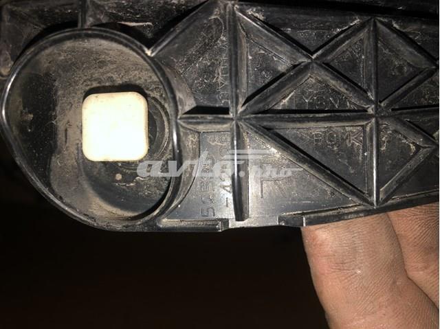 Правое крепление переднего бампера 5253542020 TOYOTA