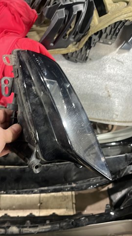 Туманка правая 8V0941700B VAG
