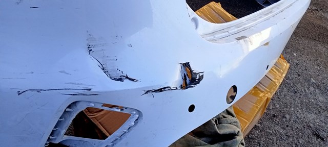 Бампер задний J786611300 HYUNDAI