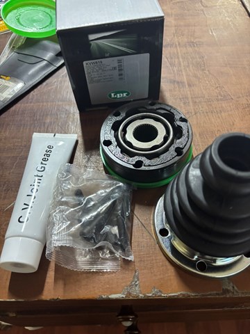 ШРУС внутренний, передний KVW819 LPR