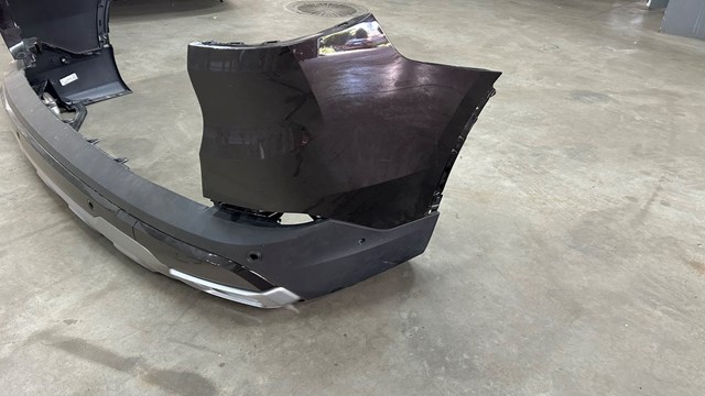 51125A0BD56 BMW Бампер задний, правая часть купить в Николаев
