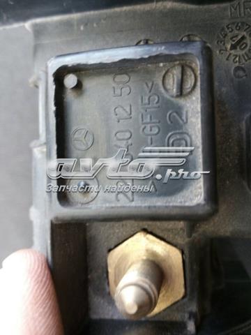 Коробка предохранителей 2215401250 MERCEDES
