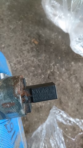 VAG 5WS40730 Регулятор давления топлива в наличии Киев