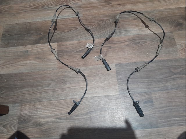 Датчик АБС (ABS) задний 34526874638 BMW