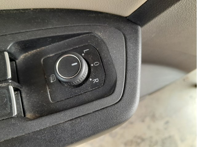 Блок управления зеркалами заднего вида, на двери 3G0959565AICX VAG