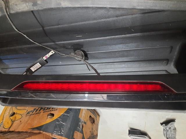 Фонарь сигнала торможения 4L0945097 VAG
