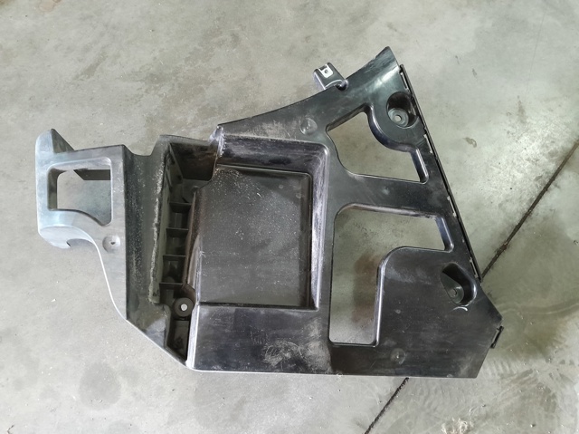 BMW 51127294721 Кронштейн бампера заднего внешний левый в наличии Сумы