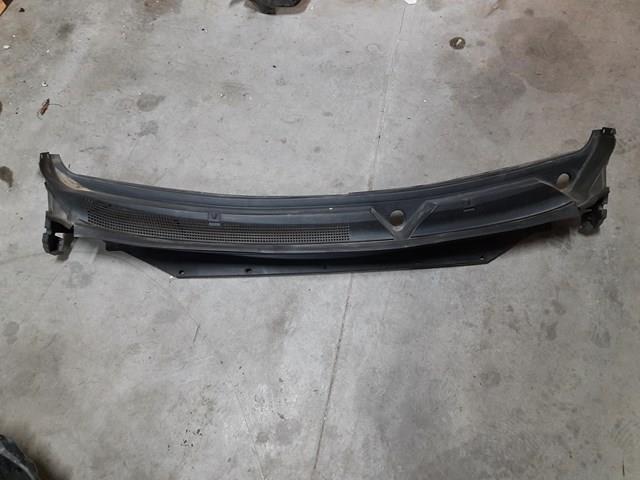 Водосток лобового стекла, жабо 668623JA0A NISSAN