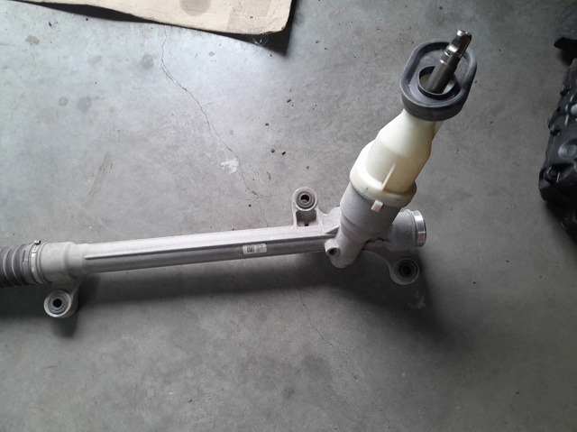 Рейка рулевая LJ9Z3504A FORD
