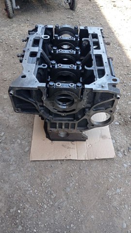 Блок цилиндров 211004A020 HYUNDAI