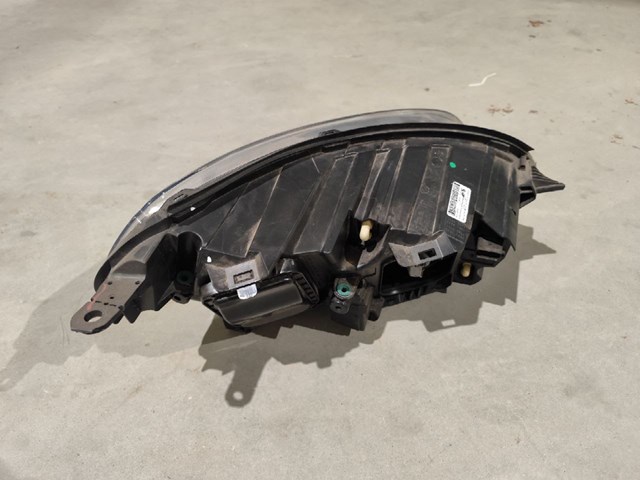 9808572680 PEUGEOT Левая фара купить в Тернополь