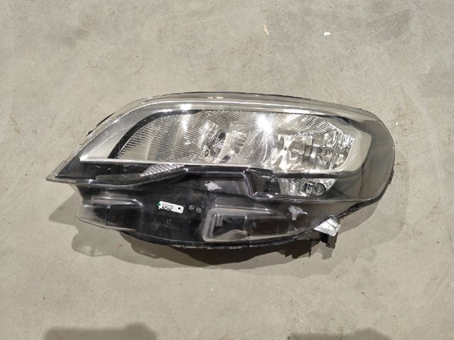 Блок фара левая 9808572680 PEUGEOT