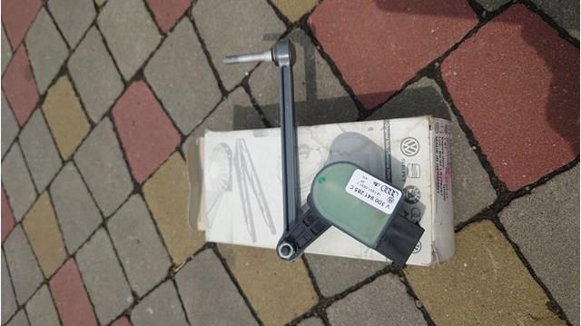 VAG 3D0941285E Датчик уровня положения кузова передний левый в наличии Павлоград