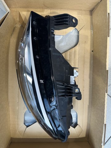 FIAT 52145170 Фара левая в наличии Львов