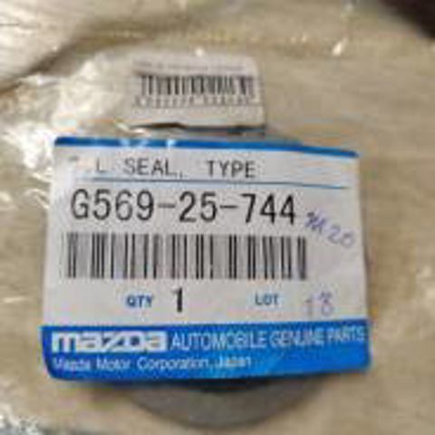 MAZDA G56925744 Сальник подвесного подшипника переднего промежуточного вала в наличии Черкассы