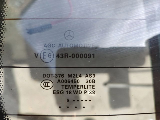 MERCEDES A1667402200 Стекло заднее в наличии Кривой Рог