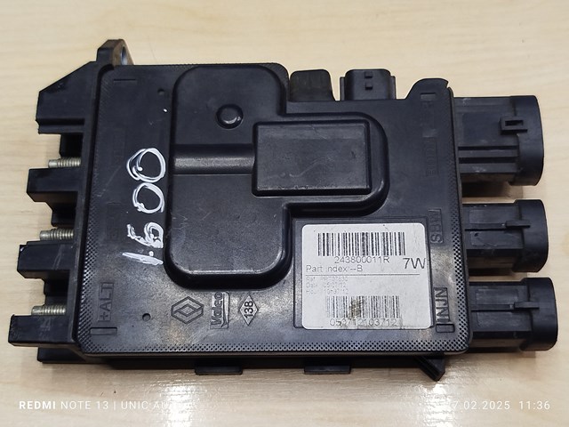 Модуль (ЭБУ) управления АКБ 243800011R RENAULT