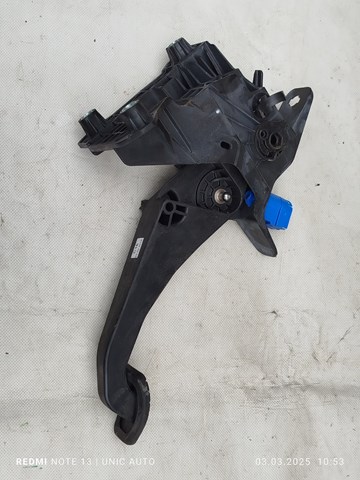 Педаль сцепления 465037621R RENAULT